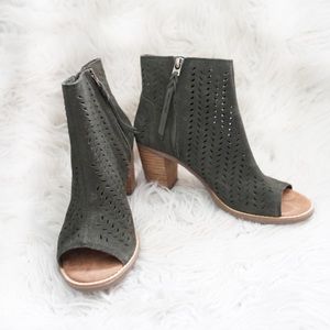 Toms Booties